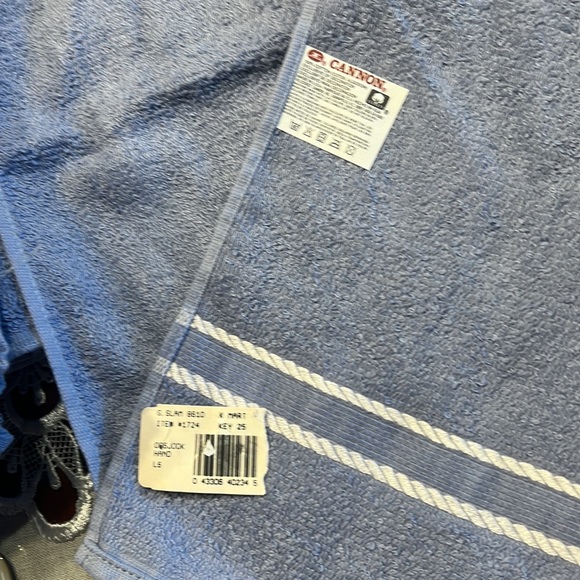 Light blue 6 100% cotton towels new - Picture 3 of 3